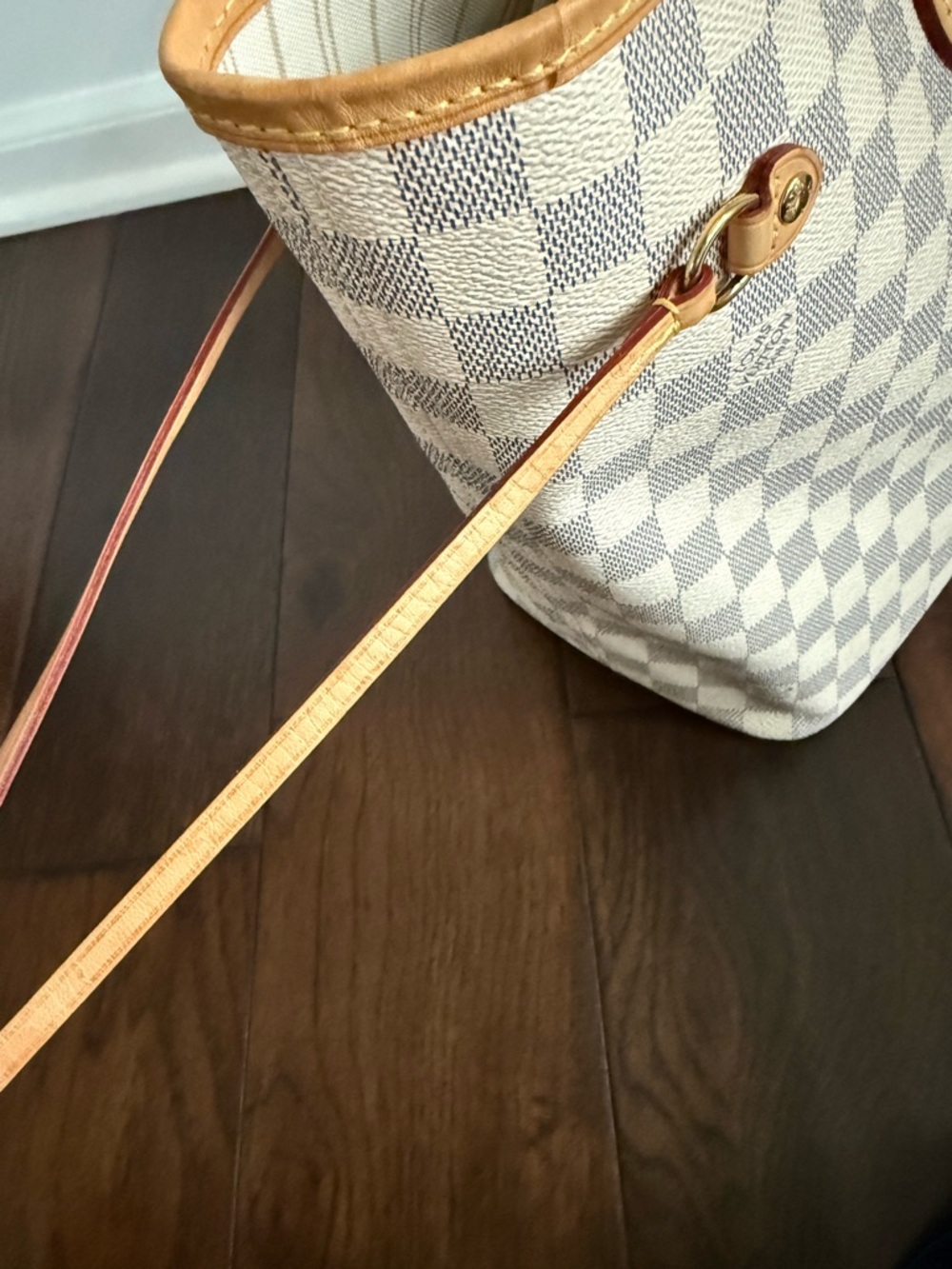 Louis Vuitton Damier Azur Neverfull MM - Picture 4 of 15